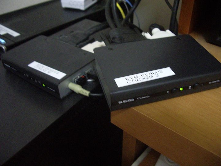 パソコン切替機 KVM-DVHDU2